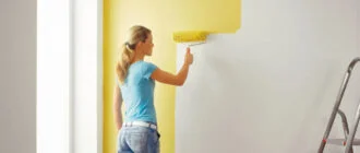 Техника отделки стен клеевыми красками